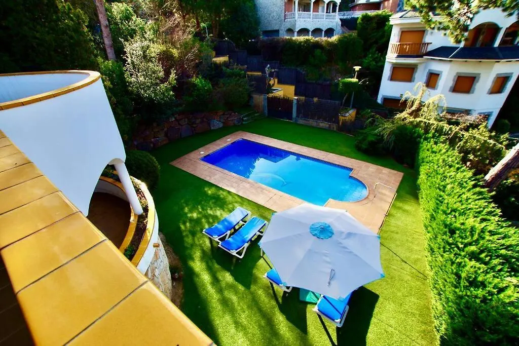 V&V Lloret- Villa Aurora Lloret de Mar 0*,  Španělsko